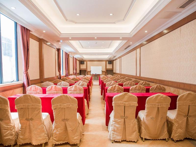 Vienna Classic Hotel Qingyuan Taihe Ancient Cave Scenic Area Εξωτερικό φωτογραφία