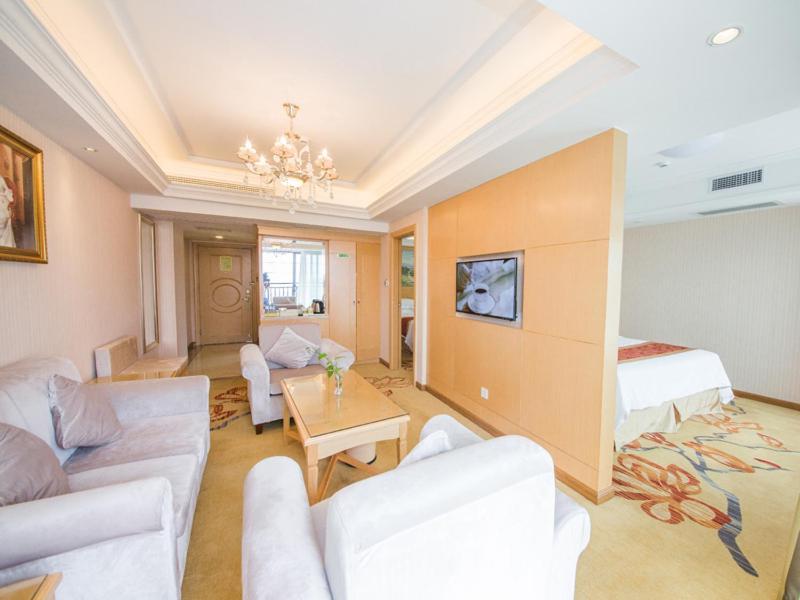 Vienna Classic Hotel Qingyuan Taihe Ancient Cave Scenic Area Εξωτερικό φωτογραφία