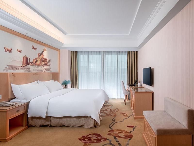 Vienna Classic Hotel Qingyuan Taihe Ancient Cave Scenic Area Εξωτερικό φωτογραφία
