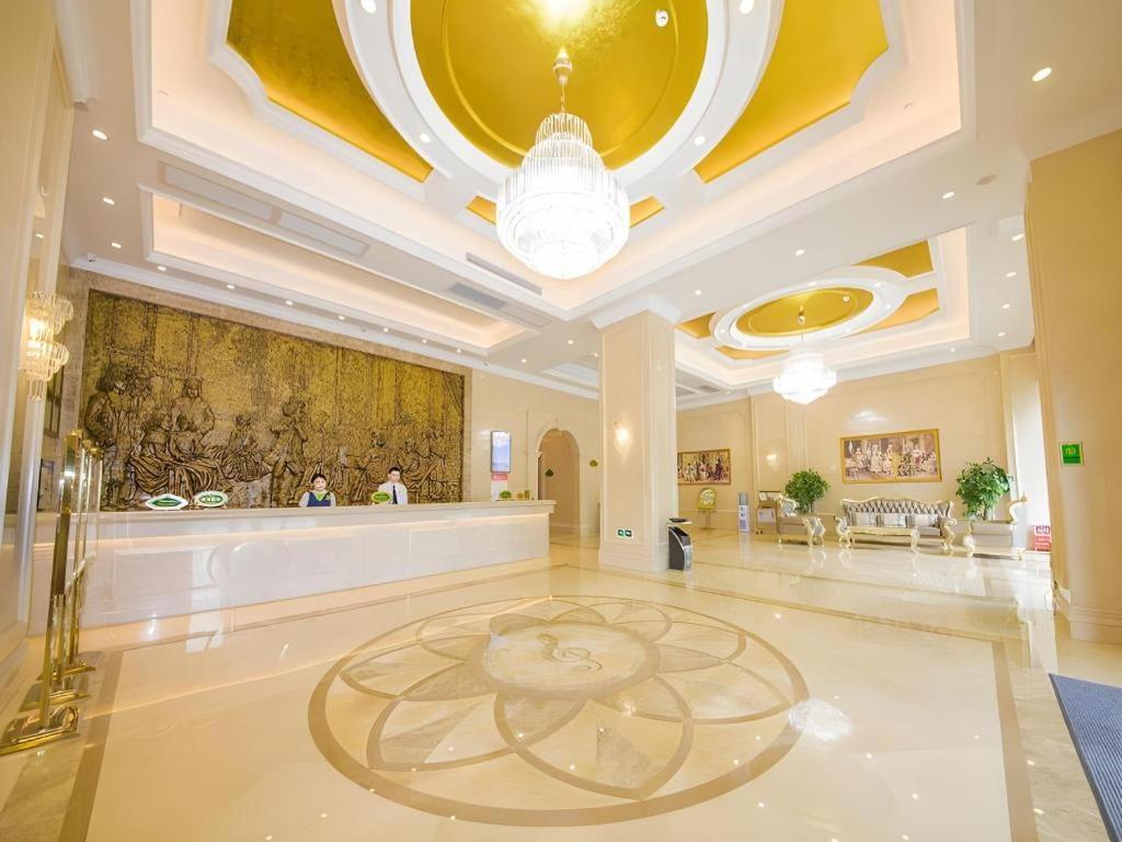 Vienna Classic Hotel Qingyuan Taihe Ancient Cave Scenic Area Εξωτερικό φωτογραφία