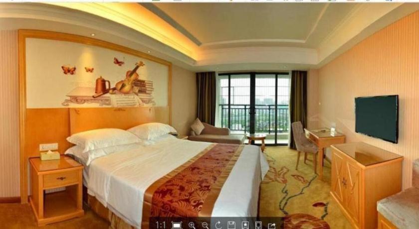 Vienna Classic Hotel Qingyuan Taihe Ancient Cave Scenic Area Εξωτερικό φωτογραφία